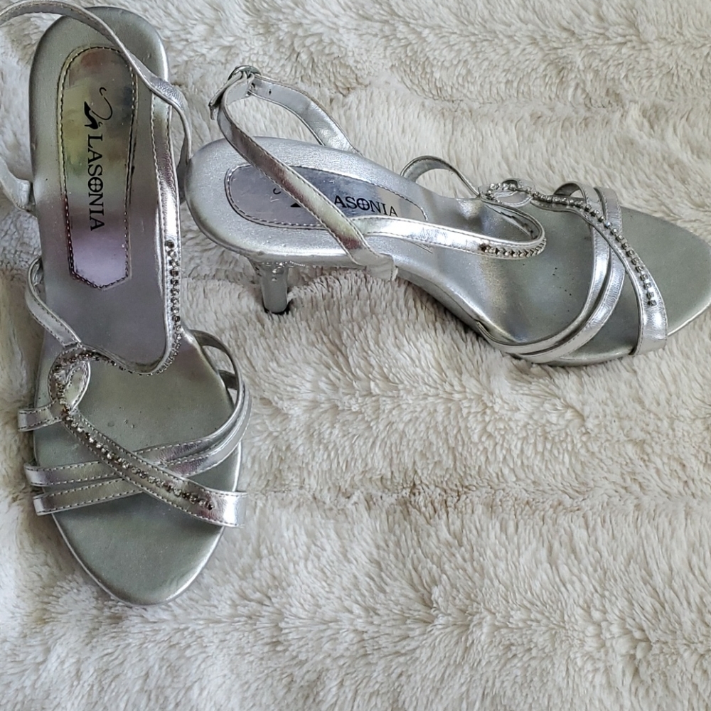 High heel sandals